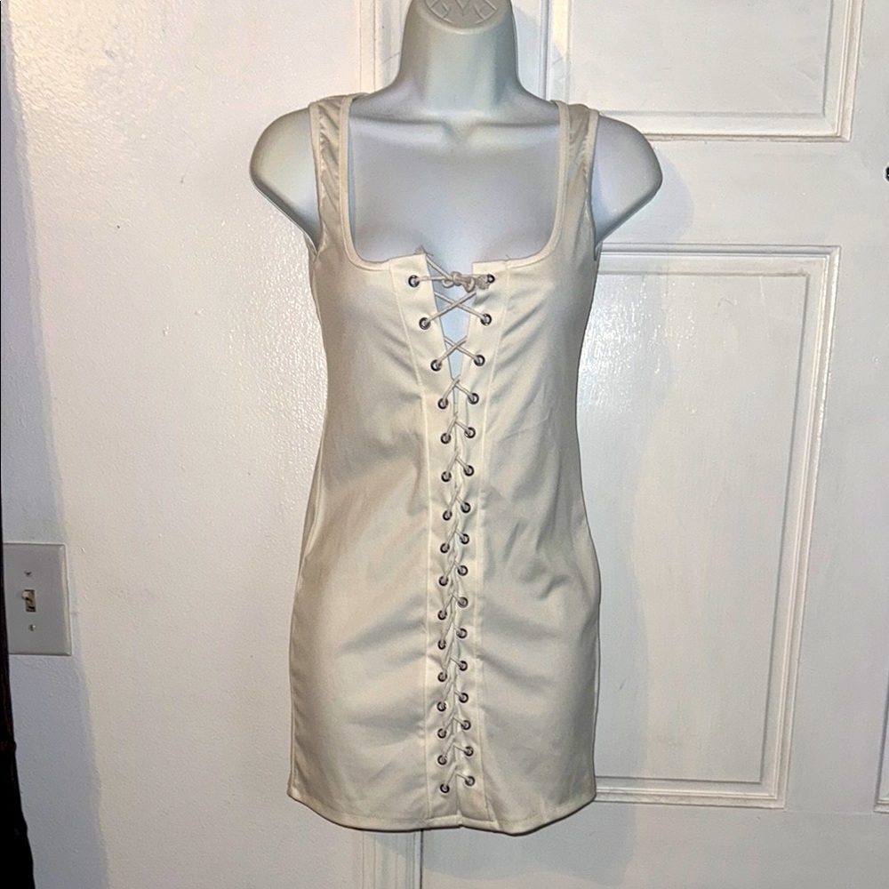 Chic Off-White “Ish” Bodycon Dress – Like New – Only $13!